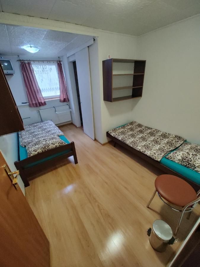 Motel Sofer Volkovce ภายนอก รูปภาพ